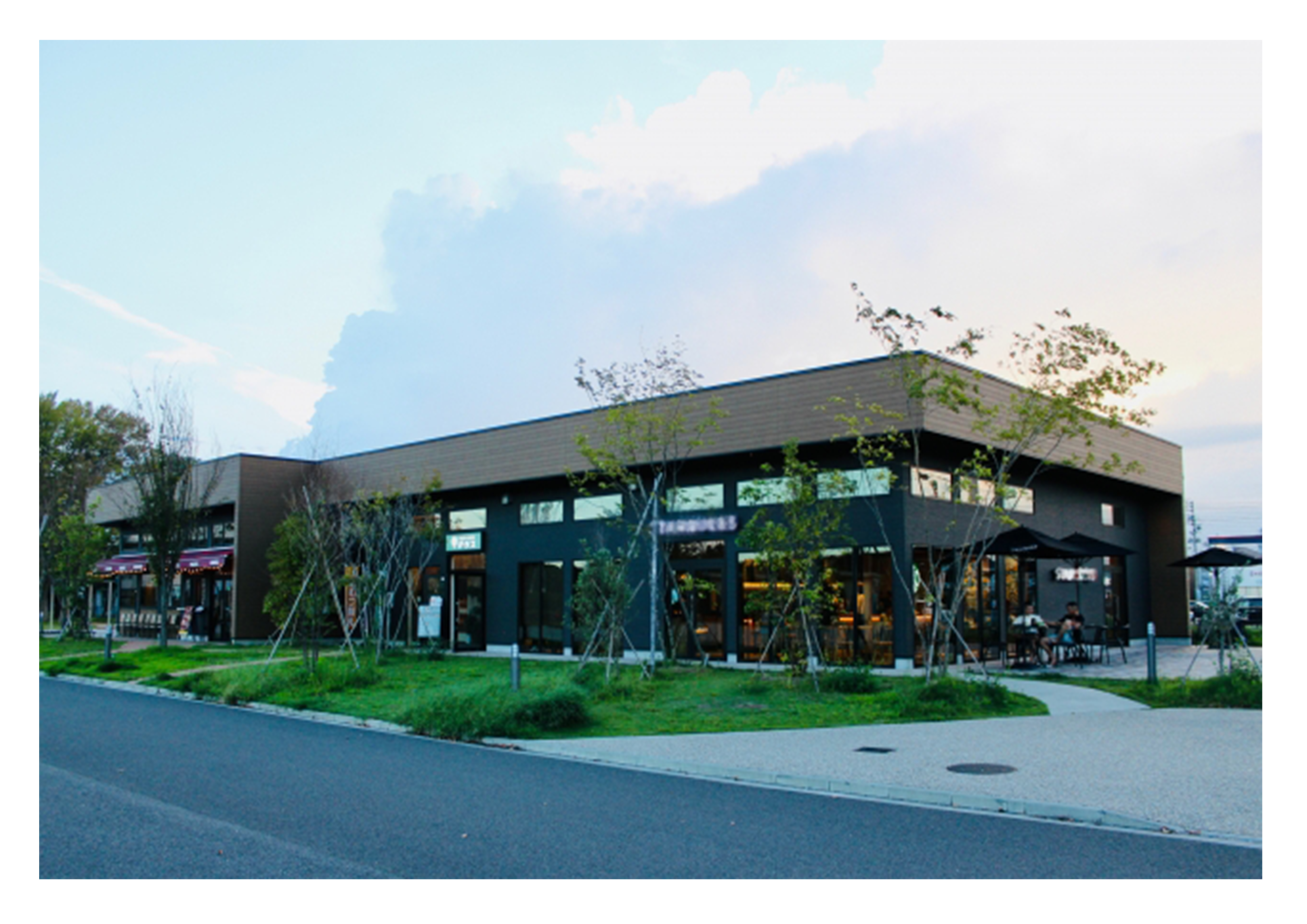 お店の外観写真